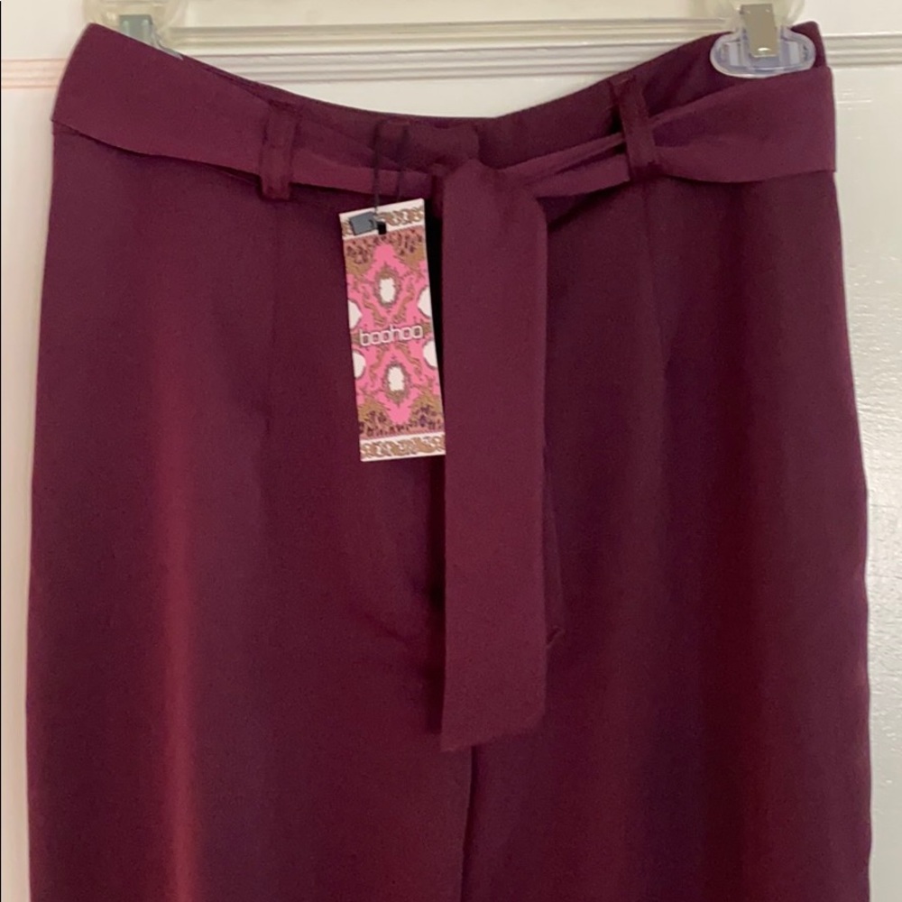 Boohoo Slim Trousers Size 4 NWT